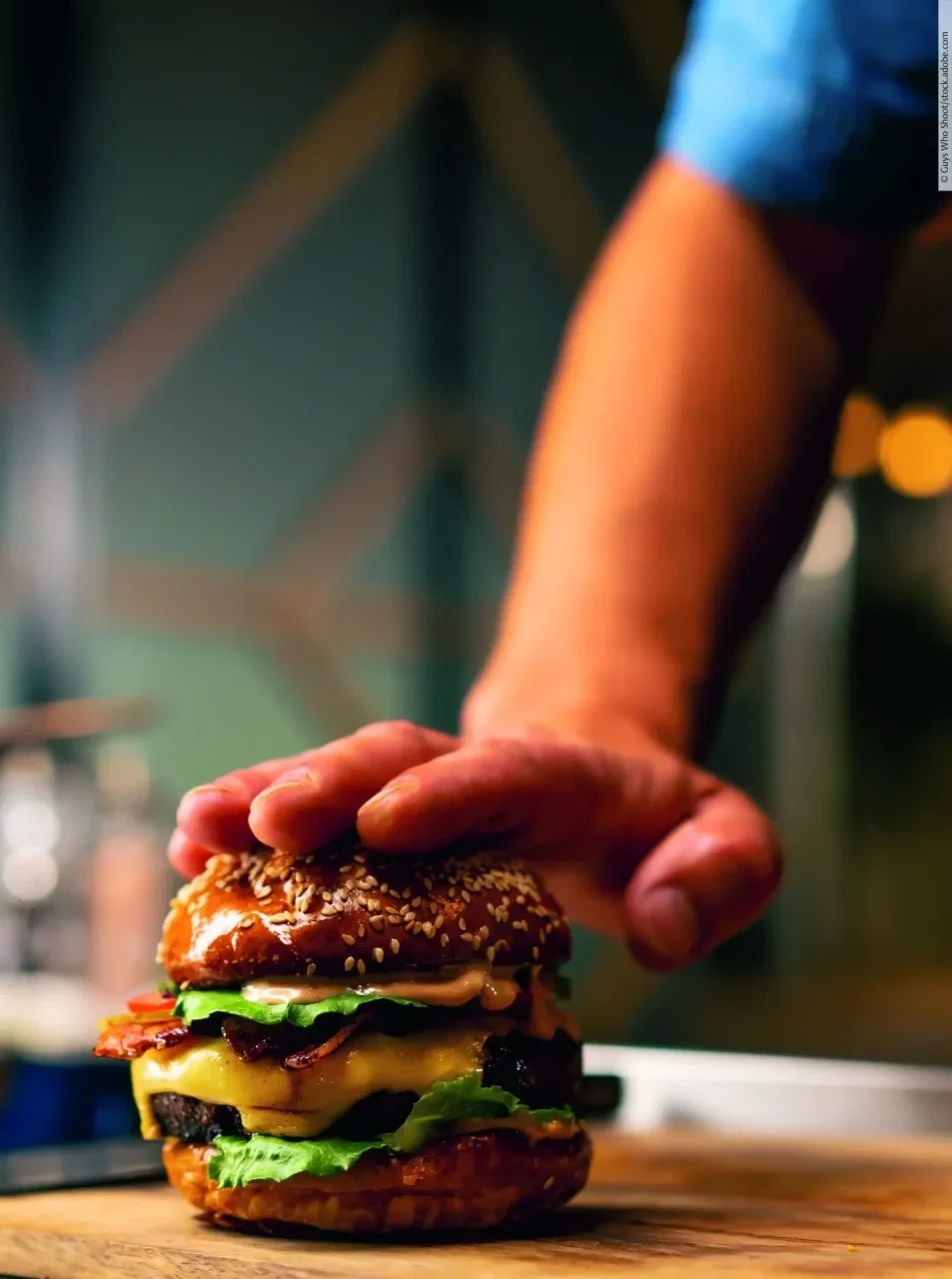 Hand auf Burger